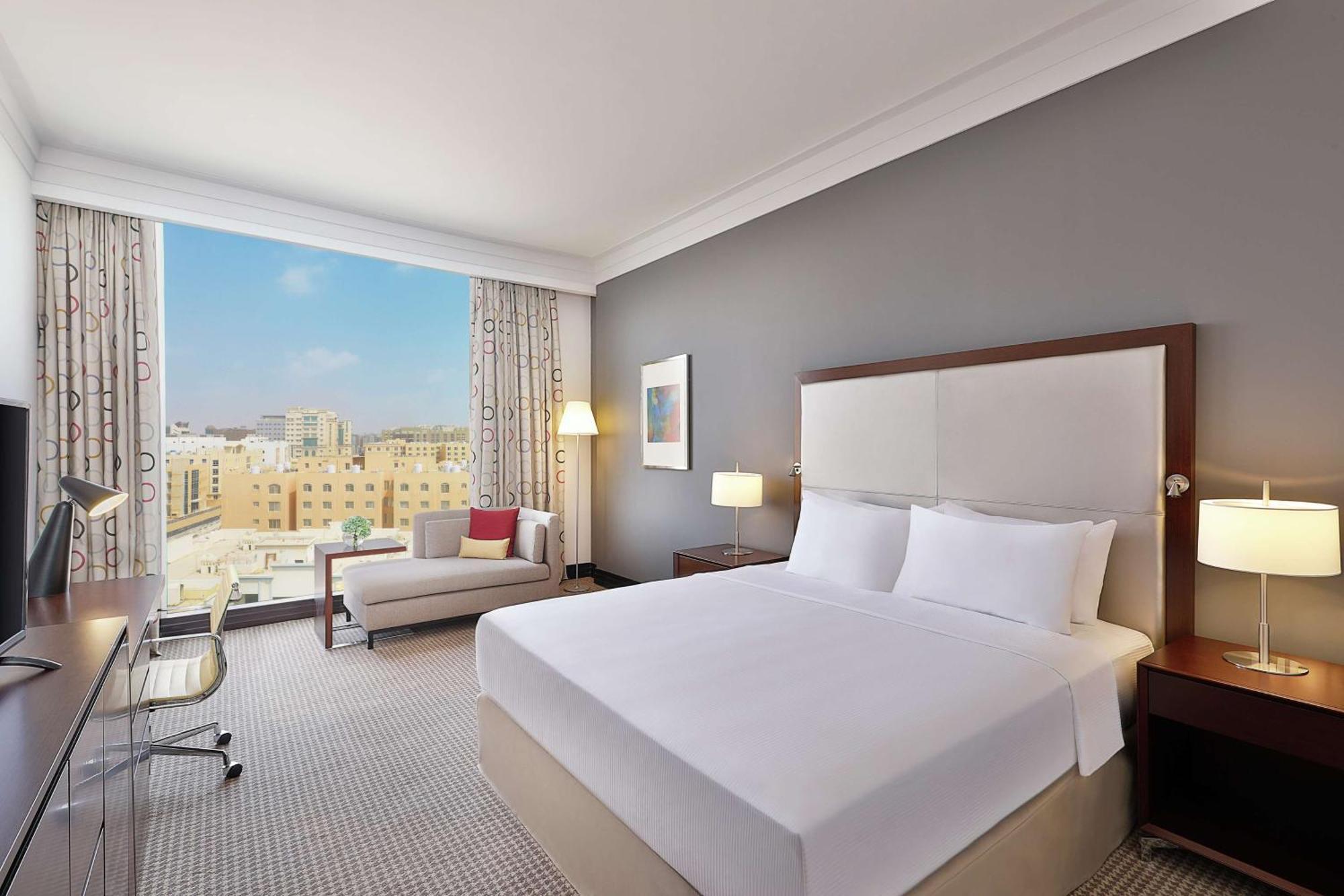 Doubletree By Hilton Doha - Al Sadd Hotel Exterior photo A guest room at the hotel