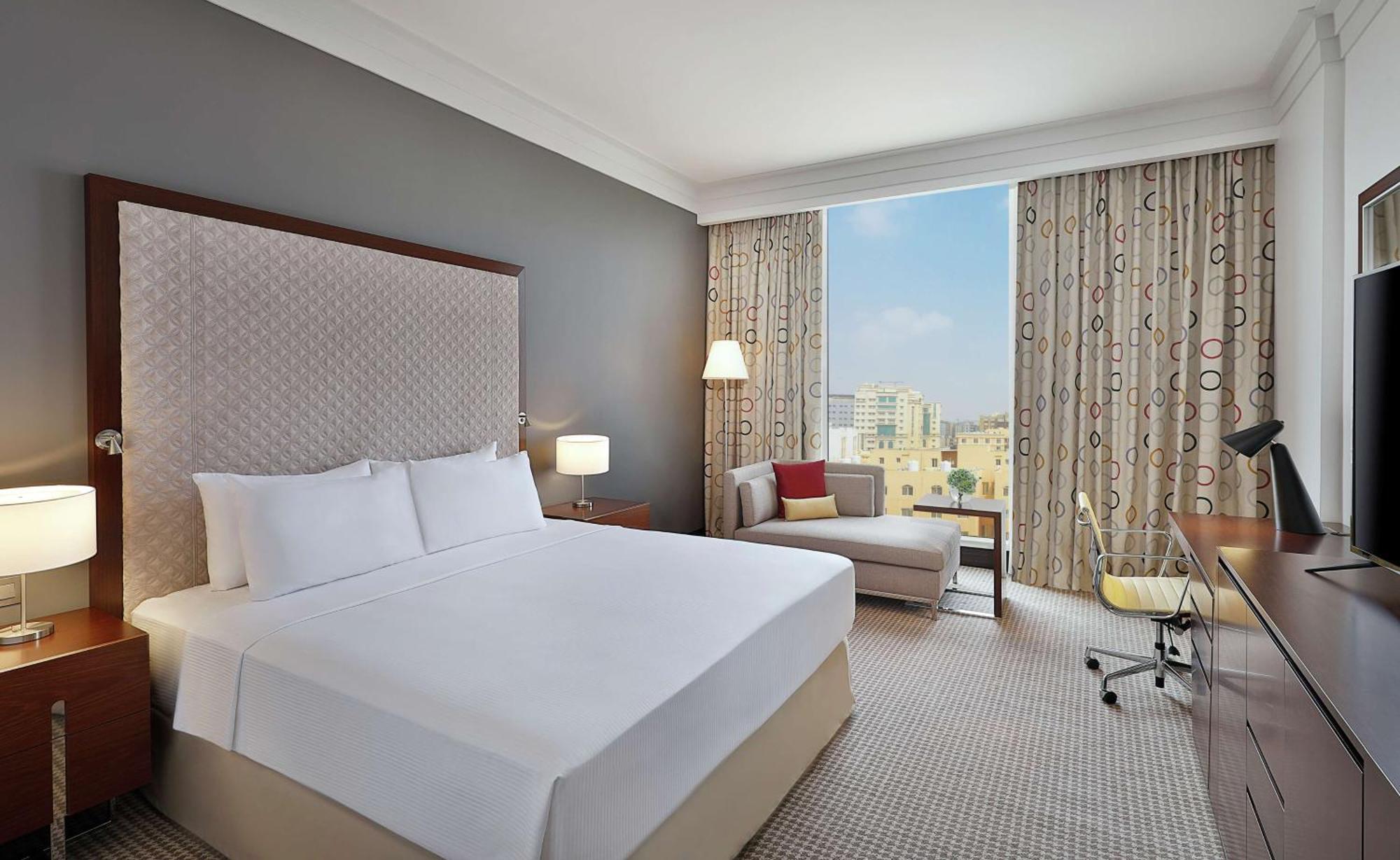 Doubletree By Hilton Doha - Al Sadd Hotel Exterior photo A guest room at the hotel