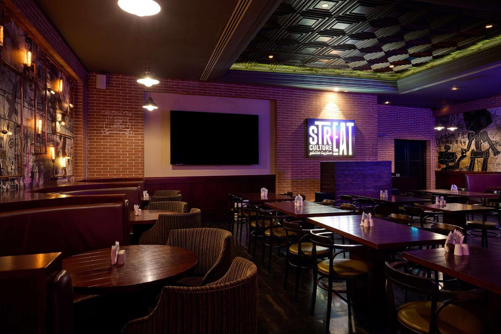 Doubletree By Hilton Doha - Al Sadd Hotel Exterior photo The interior of Siren Records